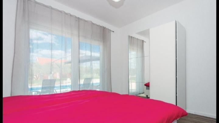 Villa Olive Tree House With Jacuzzi, Wifi And 40M2 Pool Siritovci Exterior foto